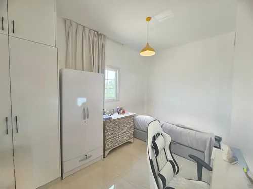 2 Bedrooms Villa in Springs 3