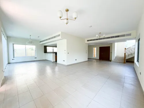 4 Bedrooms Villa in Jumeirah Park Homes