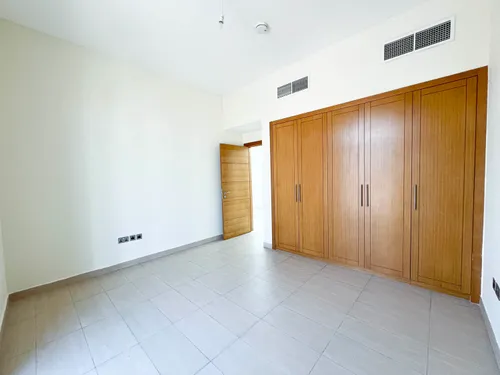 4 Bedrooms Villa in Jumeirah Park Homes