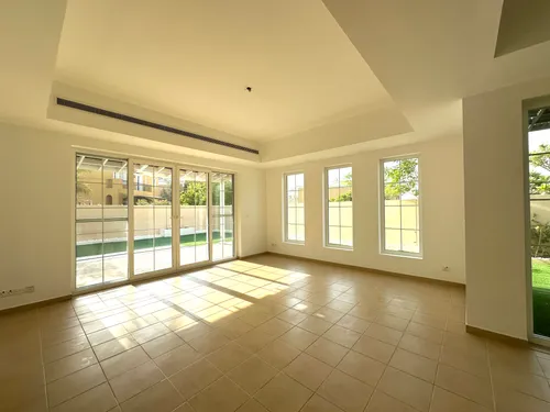 4 Bedrooms Villa in Mirador