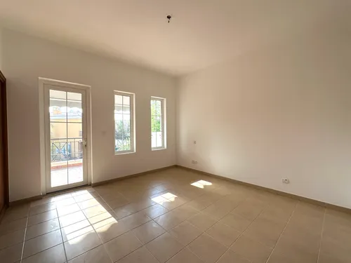 4 Bedrooms Villa in Mirador