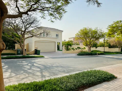 Great Condition | Available | Community Pool