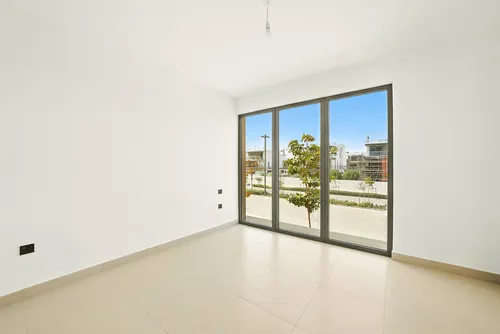 4 Bedrooms Villa in Aura