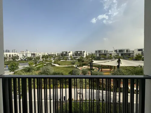 4 Bedrooms Villa in Aura