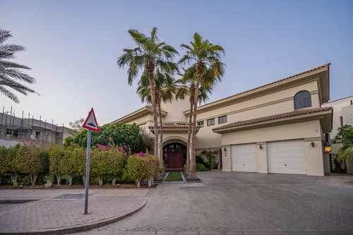 5 Bedrooms Villa in Signature Villas Frond B