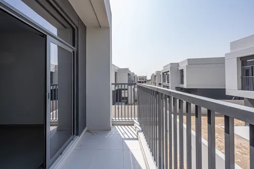 3 Bedrooms Villa in The Pulse Beachfront