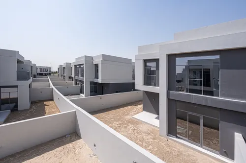 3 Bedrooms Villa in The Pulse Beachfront