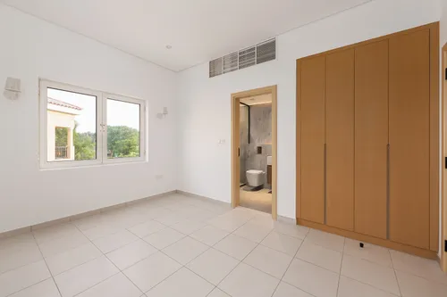 5 Bedrooms Villa in The Aldea