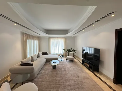 5 Bedrooms Villa in Emirates Hills