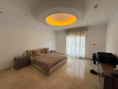 5 Bedrooms Villa in Emirates Hills