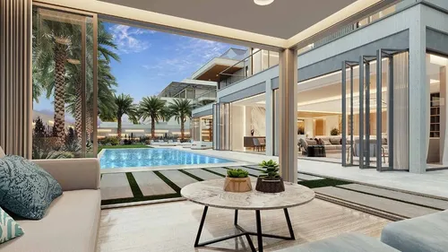 5 Bedrooms Villa in South Bay 1