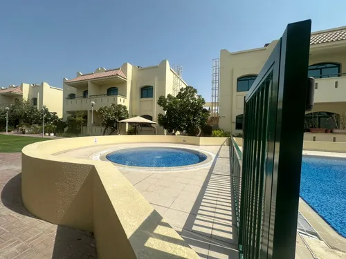 3 Bedrooms Villa in Garden Villas