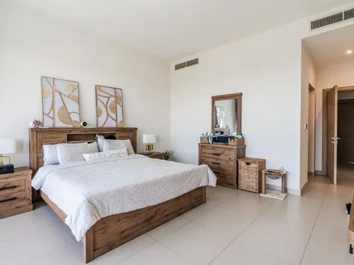 5 Bedrooms Villa in Sidra Villas I