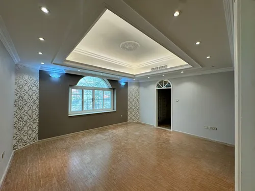 5 Bedrooms Villa in Jumeirah 1