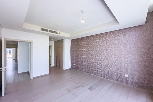 6 Bedrooms Villa in Aquilegia