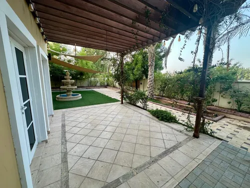 4 Bedrooms Villa in The Centro