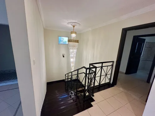 4 Bedrooms Villa in The Centro