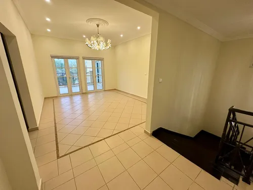 4 Bedrooms Villa in The Centro