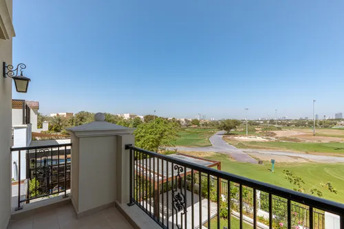 5 Bedrooms Villa in Aseel