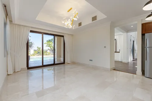 5 Bedrooms Villa in Aseel