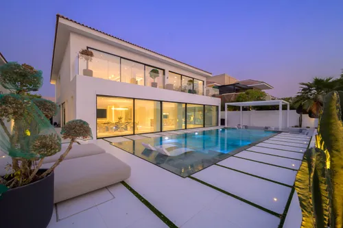 Golf Course view | Completely Unique | Turnkey
