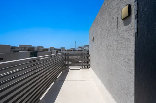 5 Bedrooms Villa in 180 Degrees Villas