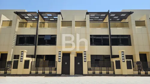 3 Bed plus Storage, Laundry and Maid Room | Garden
