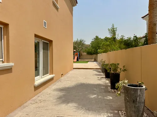 5 Bedrooms Villa in Mirador La Coleccion 1