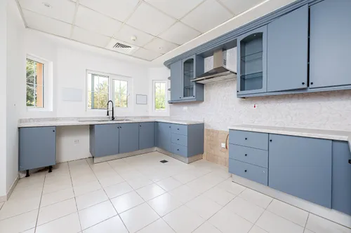 5 Bedrooms Villa in Mirador La Coleccion 1