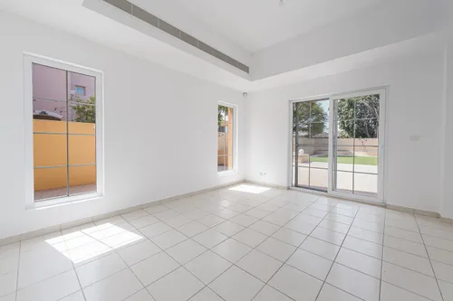 5 Bedrooms Villa in Mirador La Coleccion 1