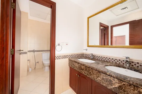 5 Bedrooms Villa in Mirador La Coleccion 1