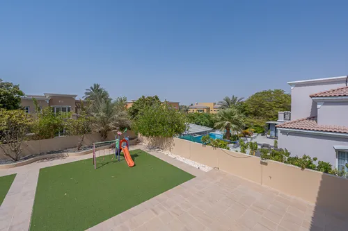 5 Bedrooms Villa in Mirador La Coleccion 1