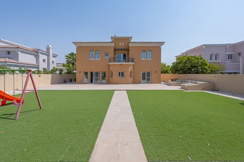 5 Bedrooms | Huge Exclusive | Managed |Unfurnished