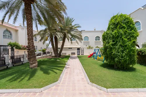 Unfurnished | Managed | Renovated