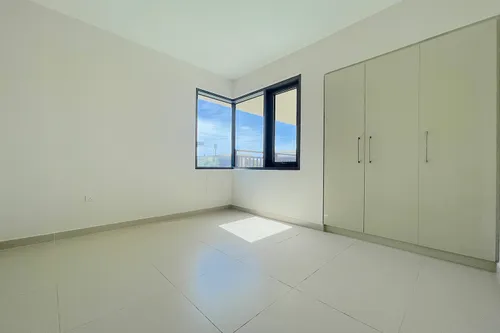 5 Bedrooms Villa in Maple 3