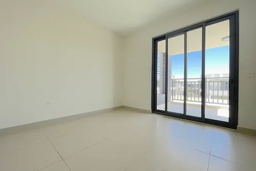 5 Bedrooms Villa in Maple 3