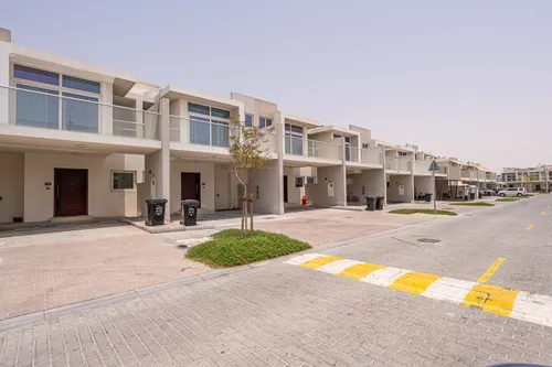 3 Bedrooms Villa in Albizia