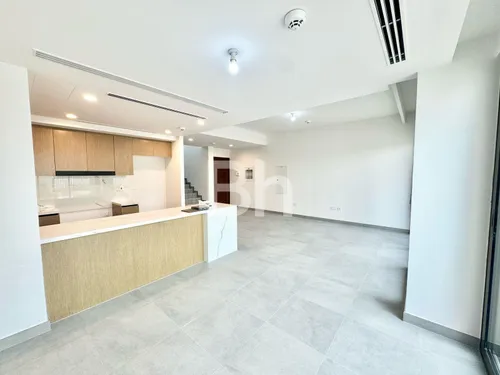 3 Bedrooms Villa in La Violeta 1