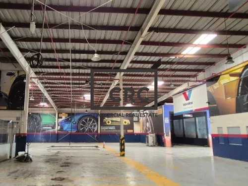 Road Facing | Car Service Center