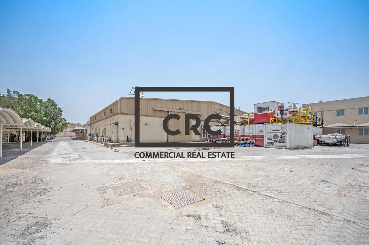 Warehouse for rent in Mussafah Industrial Area at 1,345,550 AED per year