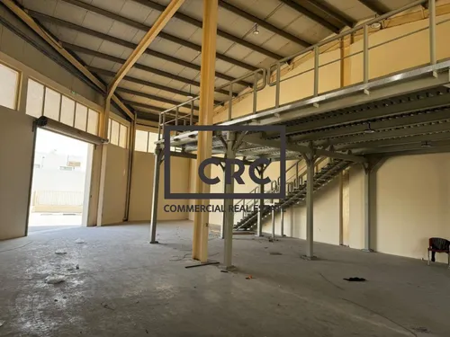 Warehouse w/ Mezzanine | Multiple Units Available