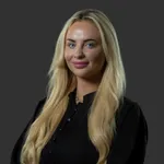 Laur Jade Holtby